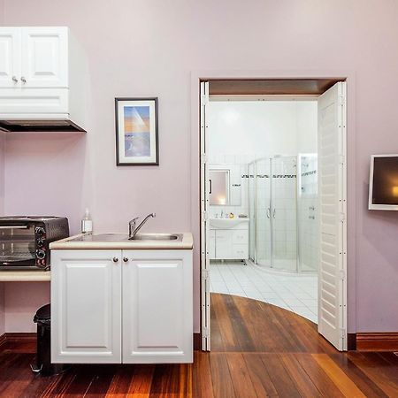 Dawson Accommodation Fremantle Eksteriør billede